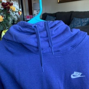 Nike sweatshirt